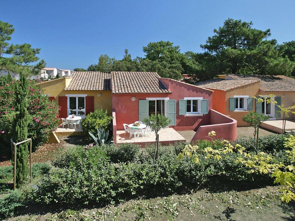 Apartment Near The Sea, Borgo-Plage Borgo  Eksteriør billede
