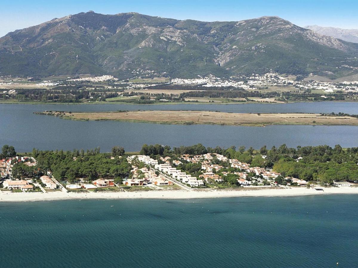 Apartment Near The Sea, Borgo-Plage Borgo  Eksteriør billede